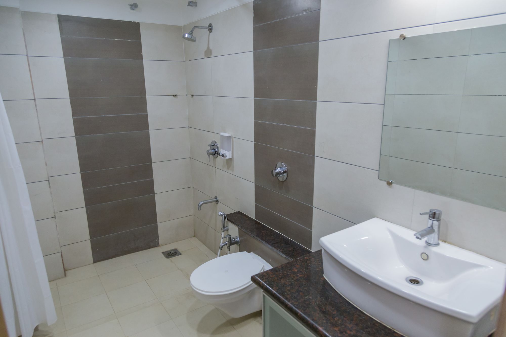 The Silver Leaf Hotel Ahmadabad Zewnętrze zdjęcie